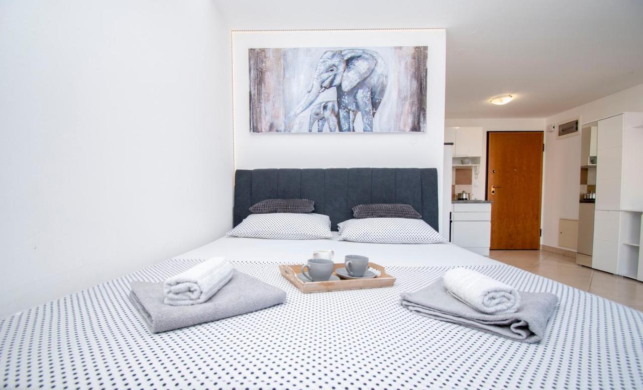 Apartment Sun Pula Luaran gambar